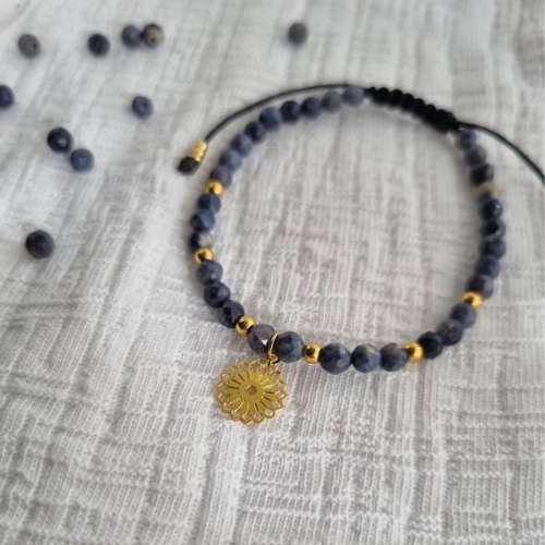 Bracelet saphir facetté 4mm