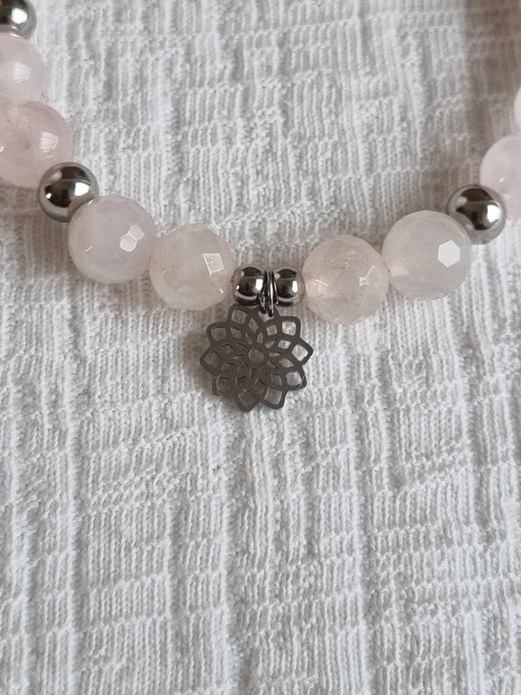 Bracelet en Quartz rose et pendentif fleur de vie