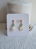 Boucles marguerite en nacre et aventurine