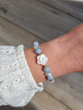 Bracelet marguerite en Aigue Marine et Angelite